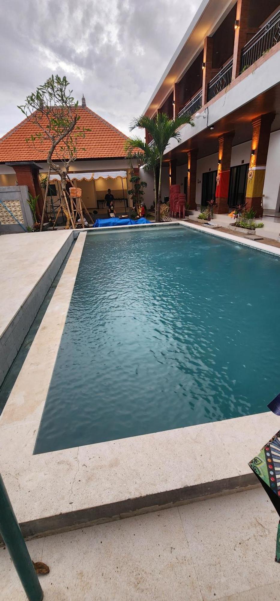 Wisma tamu Kubu Dangin Kerobokan Seminyak (Bali)